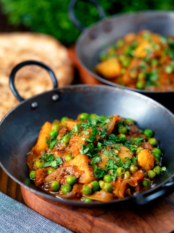 Aloo Matar (Medium)